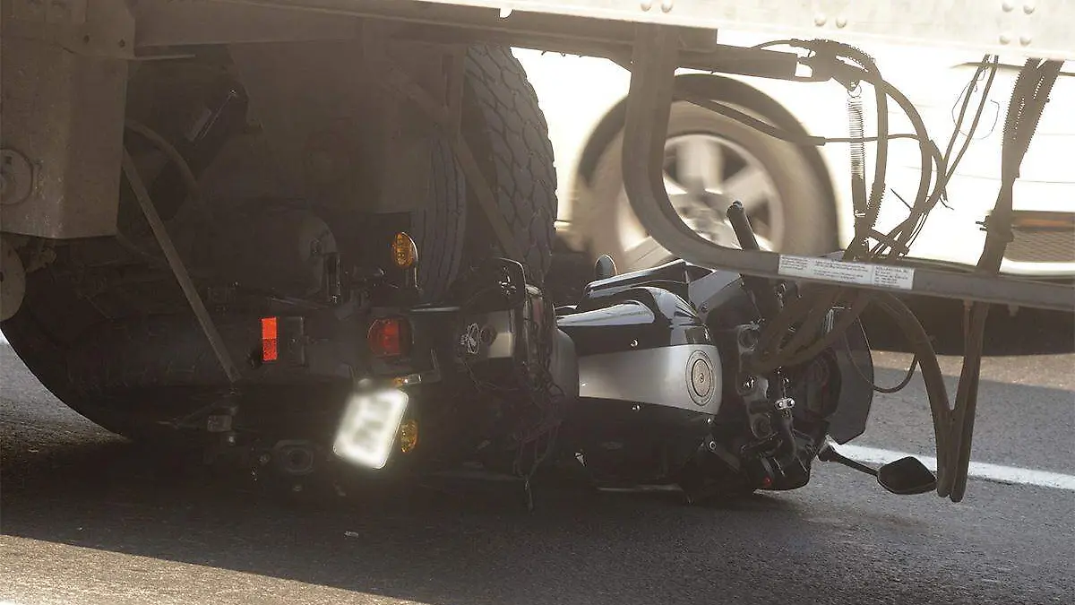 Atropellan a motociclista